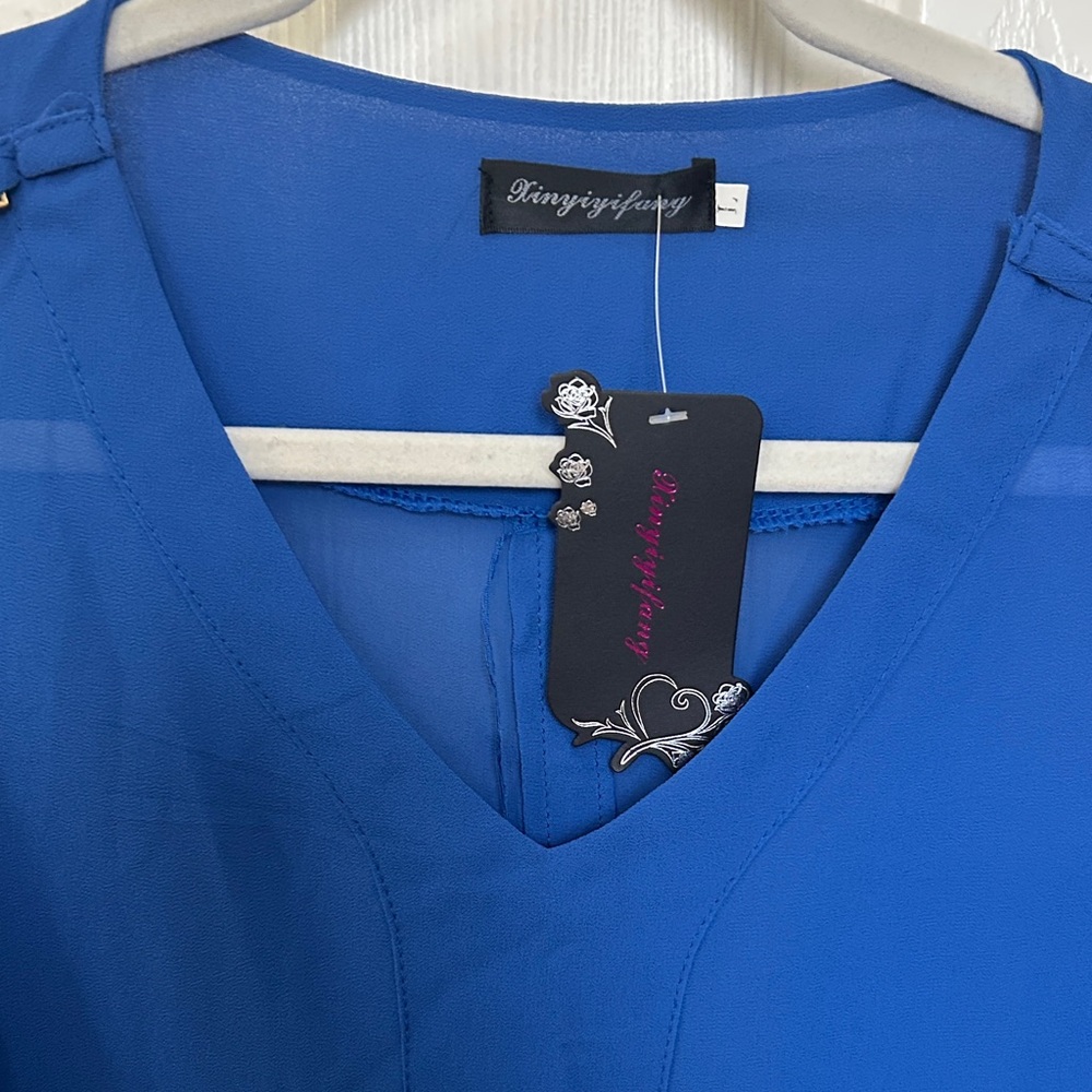 Blue Women's Top - Picture 2 of 6